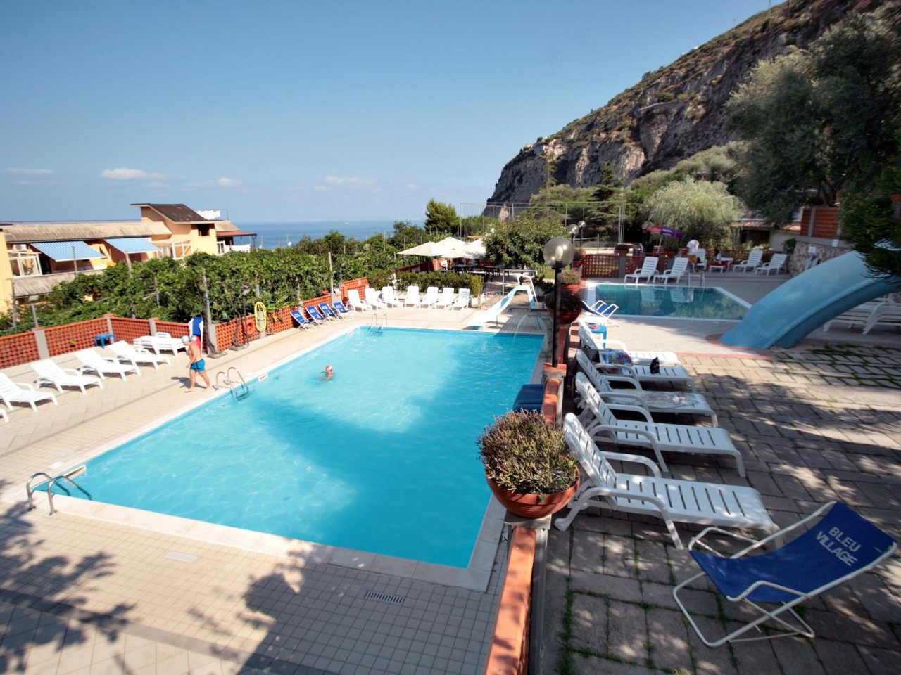 Bleu Village dei F.lli Russo Club Europa snc