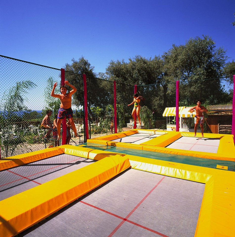 Bleu Village dei F.lli Russo Club Europa snc